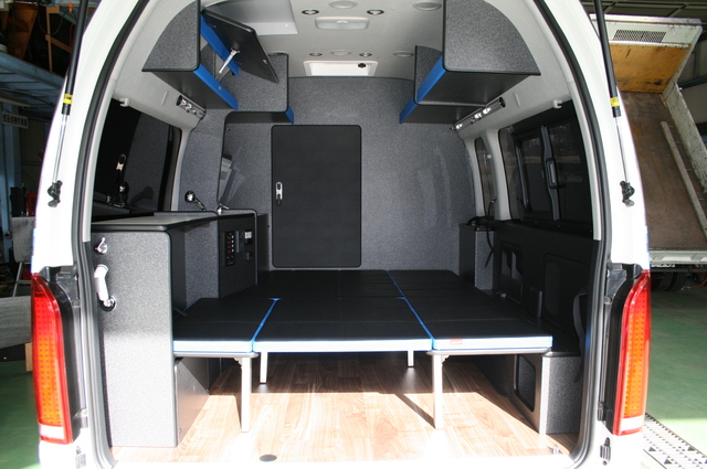 トヨタ/ハイエース トヨタ/ハイエース